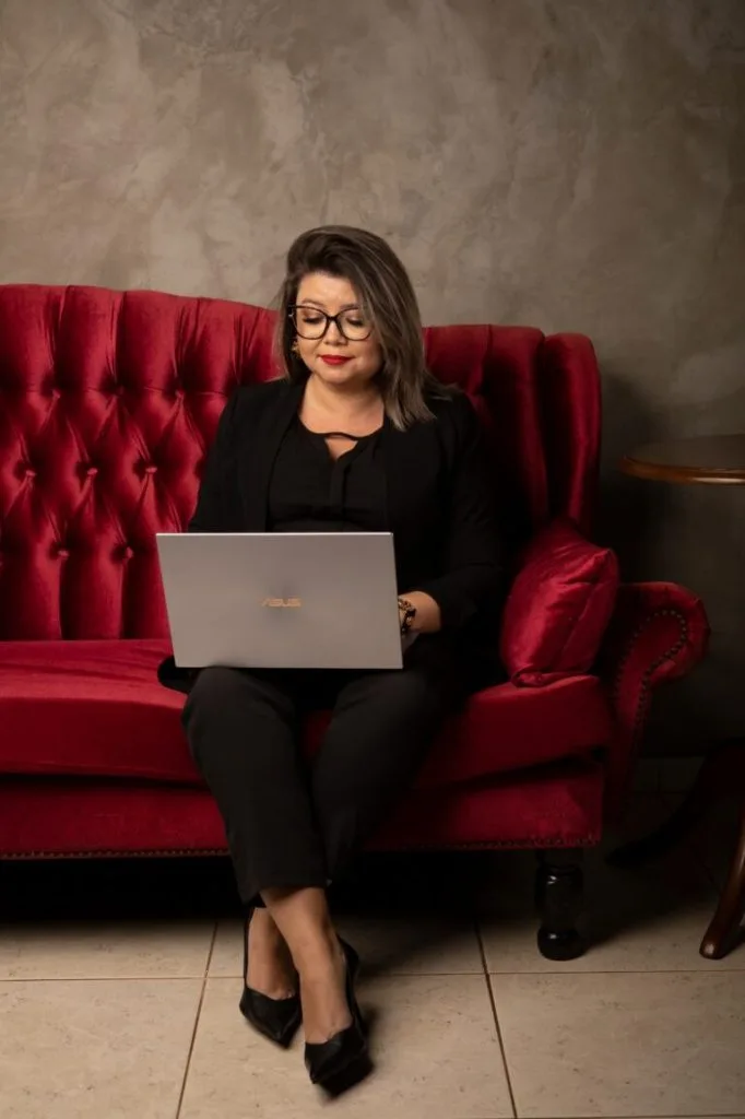 CARDOSO LIMA ASSESSORIA JURÍDICA